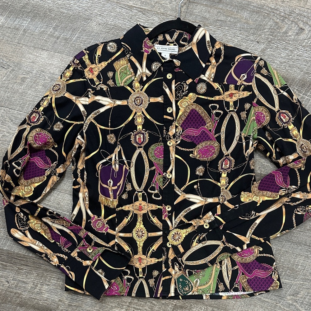 Elegant Black and Gold Chain Print Button Down Shirt